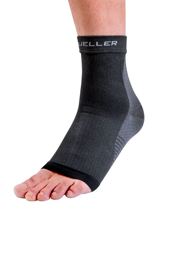 40138 - Mueller OmniForce® Plantar Fascia Support Sock, bandáž